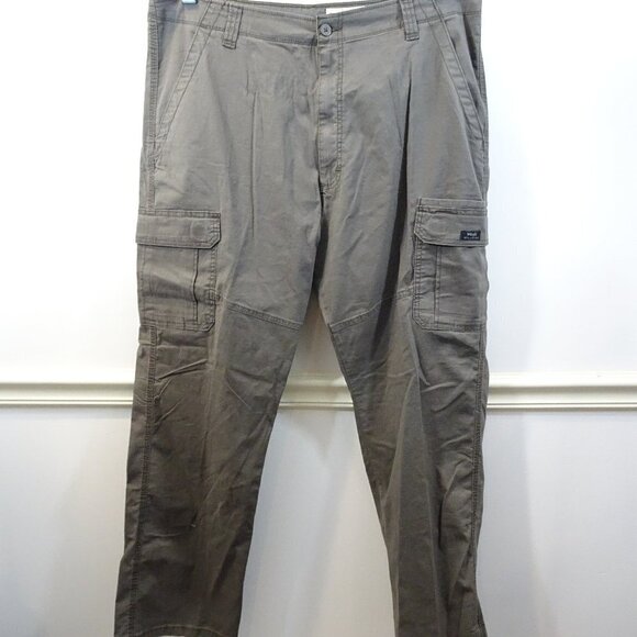 Wrangler Flex Cargo Pants Relaxed Fit Size 40x32 NEW Brown Five Star Premium